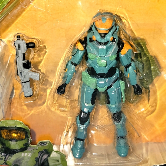 HALO Infinite  - Spartan Cavallino with Bulldog Shotgun  - Series 3 - Picture 6 of 6